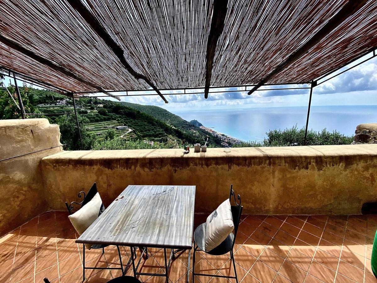 Casa Vacanze A Lea L'Ua Finale Ligure Dış mekan fotoğraf