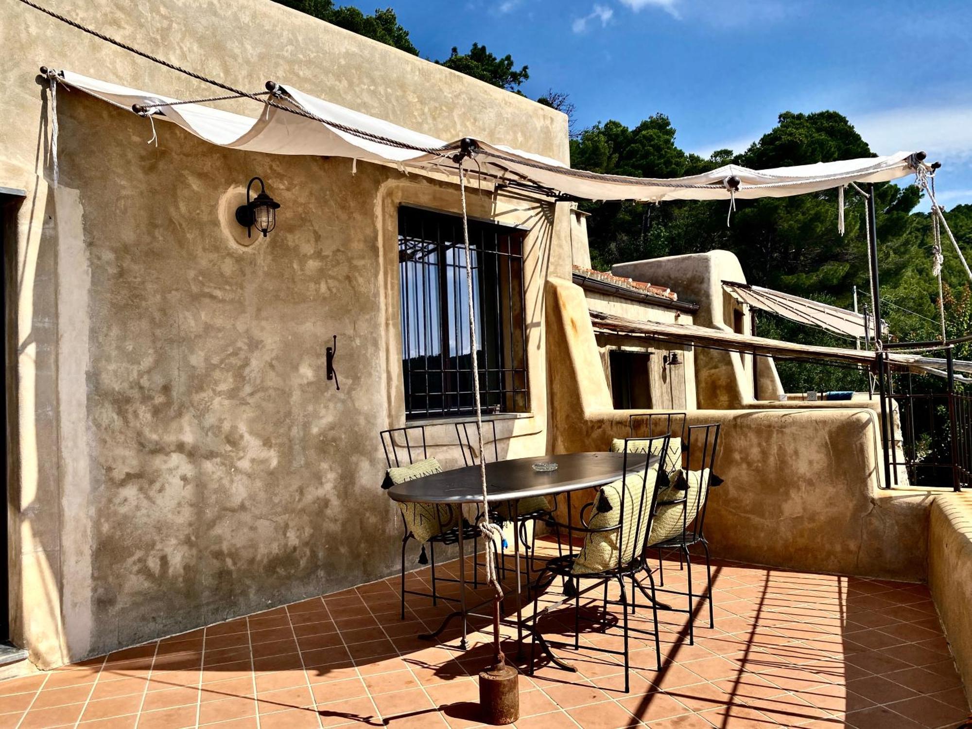 Casa Vacanze A Lea L'Ua Finale Ligure Oda fotoğraf