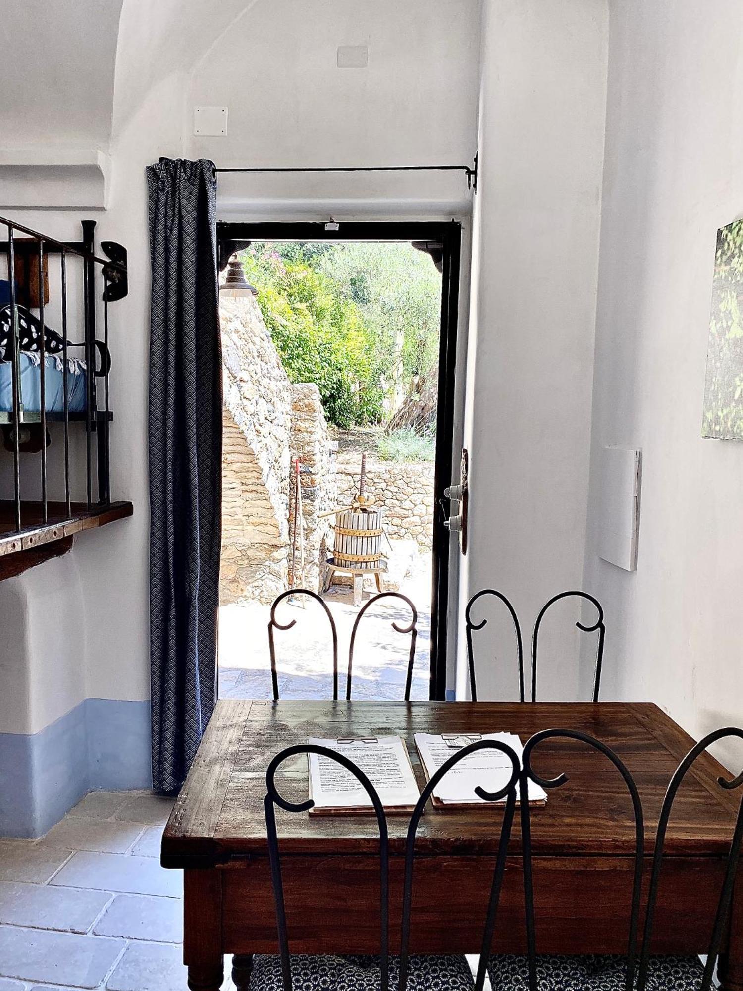 Casa Vacanze A Lea L'Ua Finale Ligure Oda fotoğraf